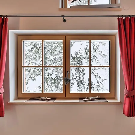 Omesberg 1 Apartment Lech am Arlberg